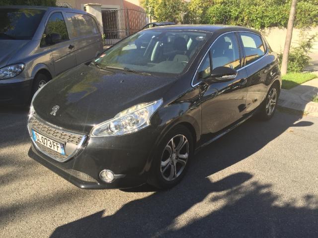 PEUGEOT 208 1.6 e-HDi Business Pack, voiture occasion