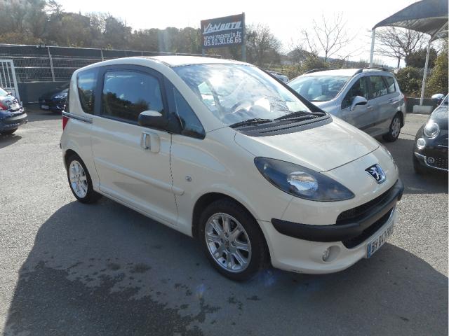 PEUGEOT 1007 1.4 16v Sporty (2007A), voiture occasion