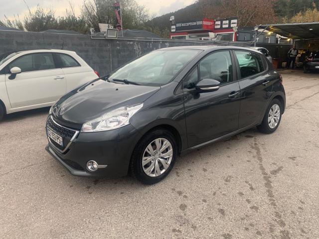 PEUGEOT 208 1.4 HDi  pack clim, voiture occasion