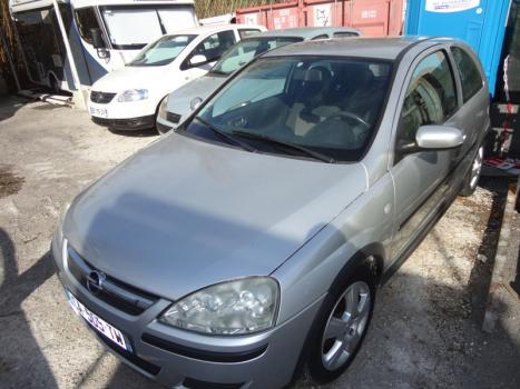 Opel CORSA COSMOS 1.2 80 TWINPORT , voiture occasion