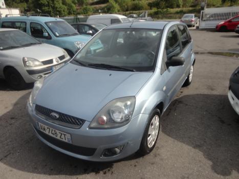 Ford FIESTA 5P 1400 TDCI, voiture occasion